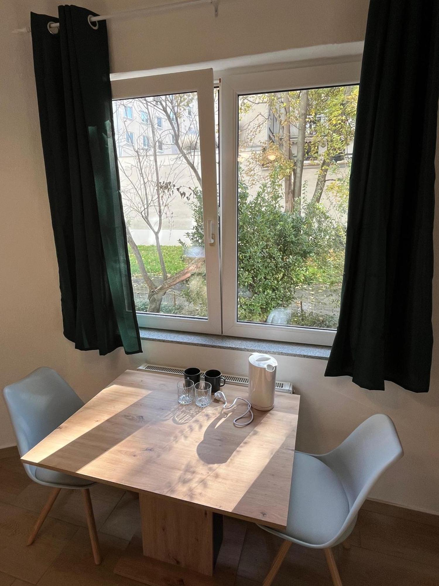 Traveler Lodging Wenen Buitenkant foto