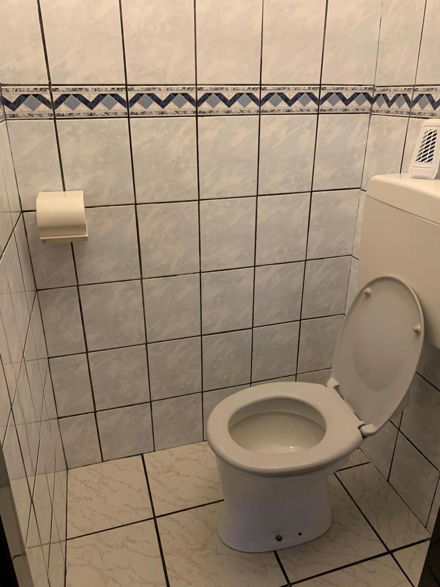 Traveler Lodging Wenen Buitenkant foto